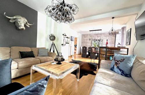 Kitzbuehel House | STADTVILLA BELLE KITZ im Zentrum mit Sauna by Belle Stay