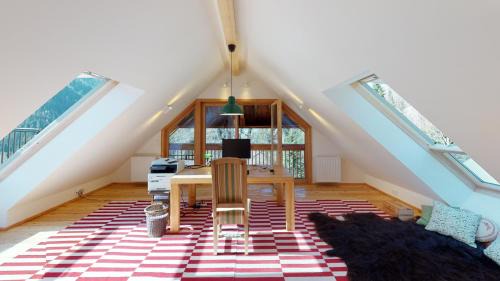 Stanz Im Murztal Apartment | Charmante Gästewohnung in altem Bauernhaus in alpiner Alleinlage