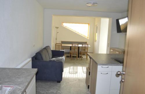 Embach Apartment | Ferienwohnungen Restaurant Pizzeria Langreiter