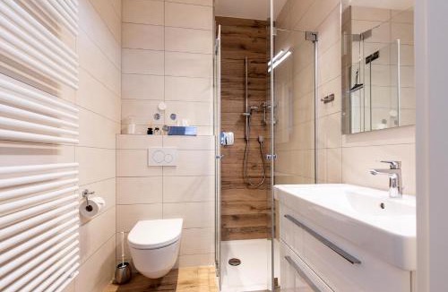 Maxglan Apartment | APARTMENT BIANCA, Salzburg city, contactless check-in, free parking