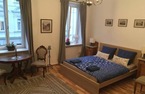 City Centre Salzburg Apartment | Salzburg Central Sunny Quiet 3 Bedroom