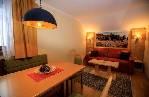 Untertschern House | Pension & Appartements RONACHERHOF
