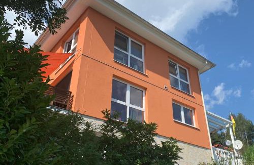 Toster Apartment | Ferienwohnung Drachennest mit Sonnenterrasse