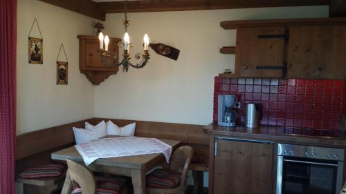 Seefeld in Tirol Apartment | Haus Salzburg