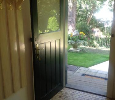 Grinzing Apartment | Exquisites Gartenapartment in eleganter Jugendstilvilla