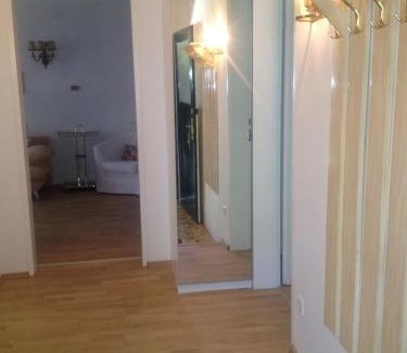 Grinzing Apartment | Exquisites Gartenapartment in eleganter Jugendstilvilla