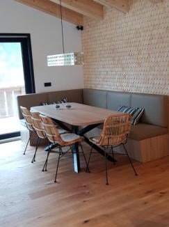 Wald am Arlberg Apartment | Chalet Waldbär