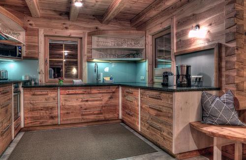 Haus im Ennstal Ski Chalet | Chalet4You