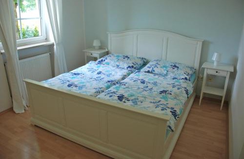 Krumpendorf am Woerther See Apartment | Villa Schaller - Apartment