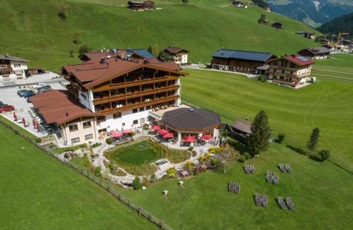 Juns Hotel | Hotel Eden