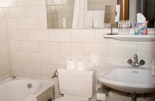Hallein Hotel | Gasthof Hohlwegwirt