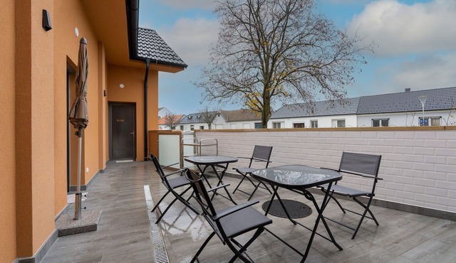 Superior double room with terrace - sunny Pannonia in Parndorf