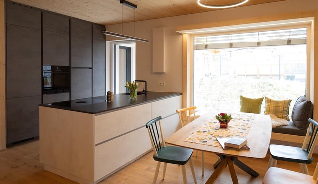 Apartment Königsberg – Spacious Apartment with XXL Terrace and Garden