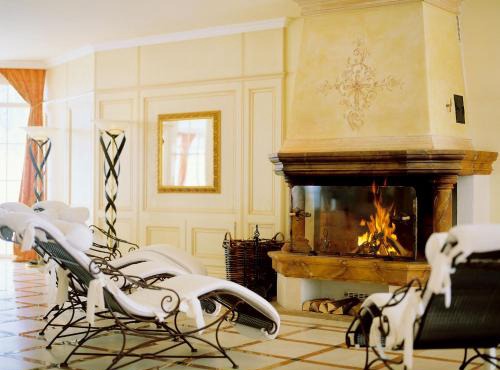 Wellnesshotel .liebes Rot-Flüh