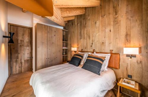 Zell Spacious and Warm Property