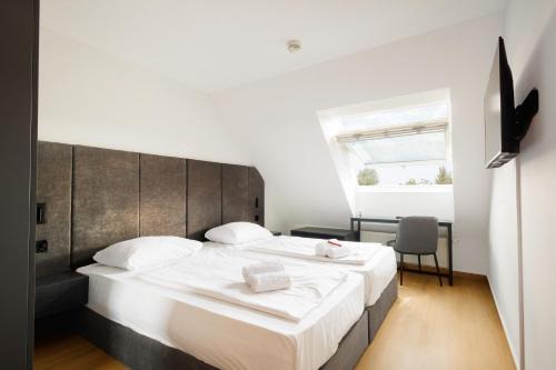 Lenas Donau Hotel