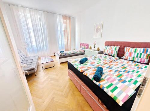 Spacious 3BR Apartment next to Wiener Stadthalle G3