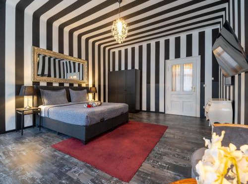 Apartment for 2 near Karlskirche & U4 Metro