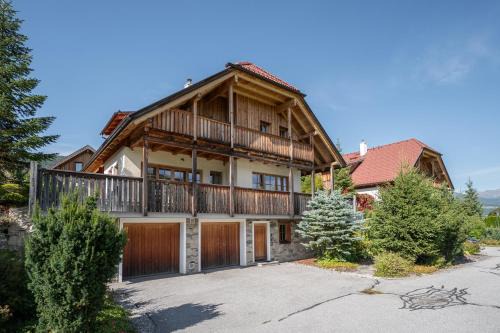 Alpen Chalet Forest