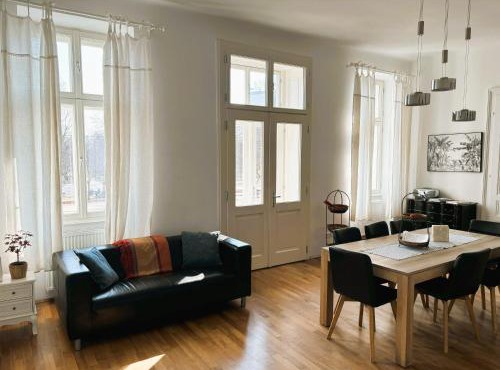 Casa Nostra - Ausgefallene Wohnung am Augarten