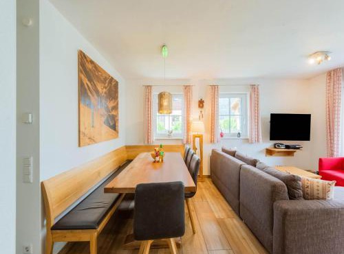 Chalet in Niedernsill near Ski Slopes