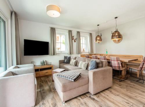 Chalet in Niedernsill near Ski Slopes