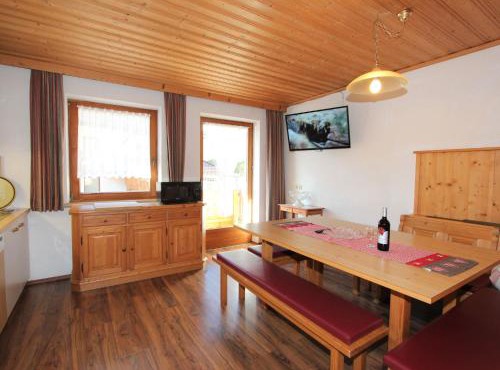 Apartment Anita-3 by Interhome