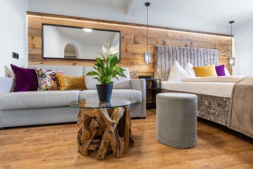 Boutique Hotel ANYBODY