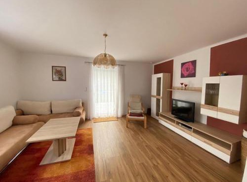 Chalet in Rennweg near Ski Slopes