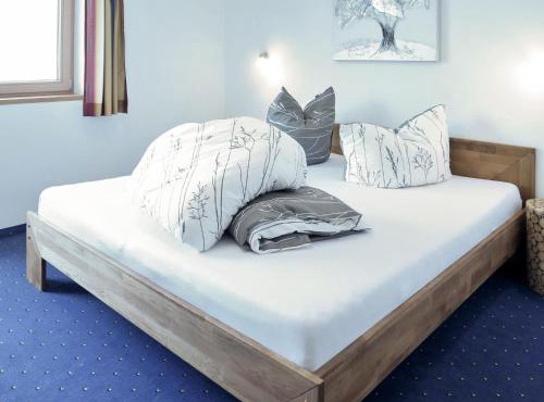 Apartment Luxner-5 by Interhome