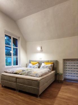 Cosy Lake cottage, 300m2 lake area just for you !