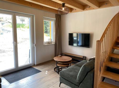 Casa Blu Kärnten - One Holiday in Three Countries - Cold&Hottub, Sauna - Piste