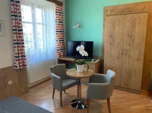Gasthof Wagner Restaurant-Pension in Halbenrain